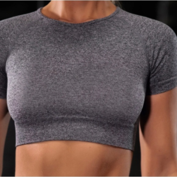 🆕Bo&Tee black marl determined seamless crop top 🖤 - Picture 2 of 7